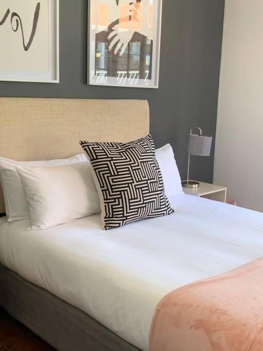 1-Bedroom Sea Point Gem - Perfect Location! Kapstadt Exterior foto