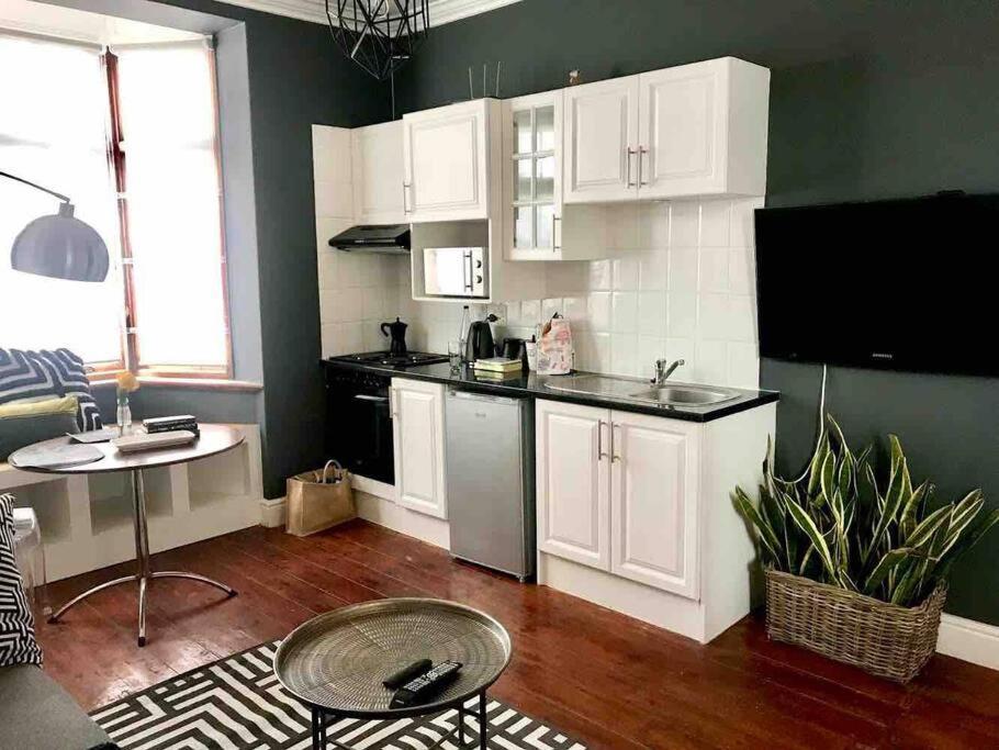 1-Bedroom Sea Point Gem - Perfect Location! Kapstadt Exterior foto